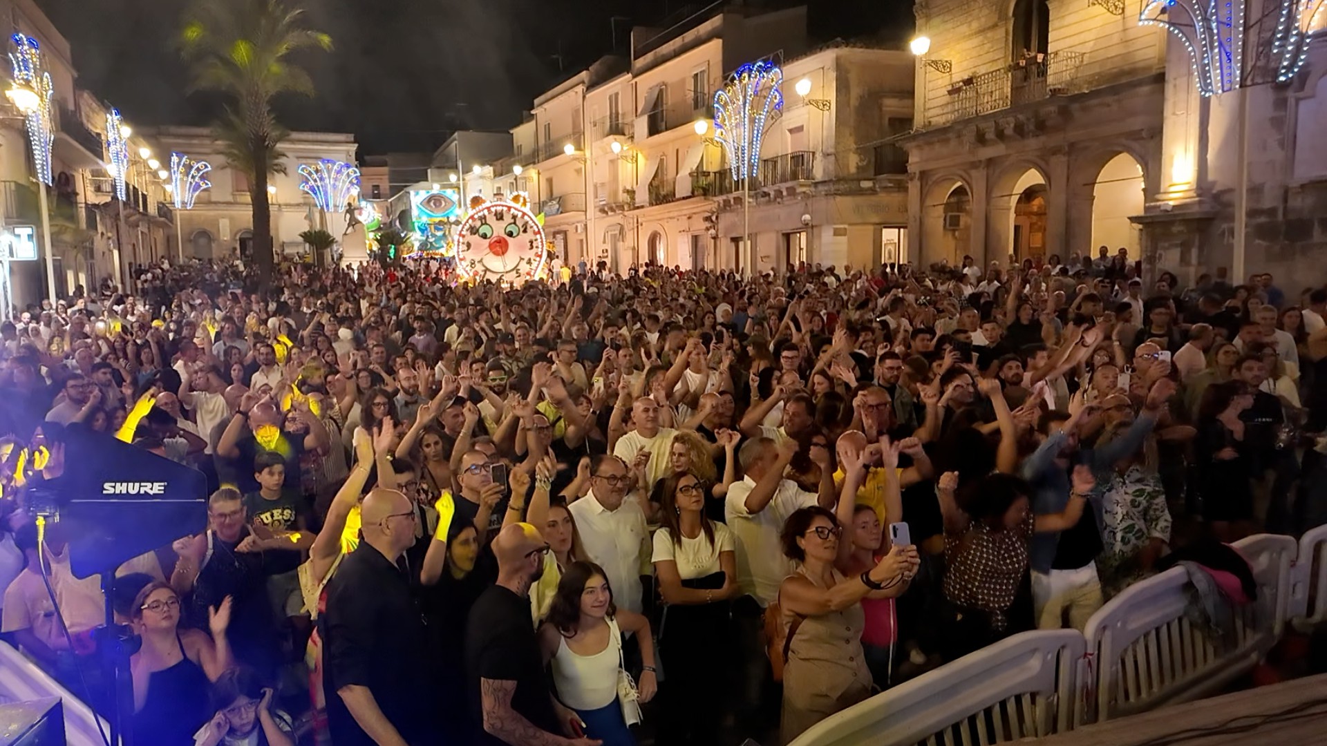 Il pubblico di Zuppà a Chiaramonte Gulfi